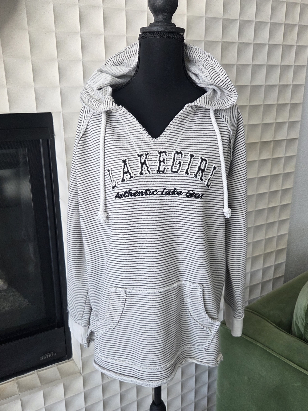 Lakegirl Weekender Embroidered Gray + Off White Striped Hoodie Pullover XL